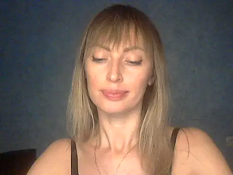 EffectMaya online show from February 2026 06:56:01 PM