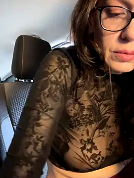 Snapshot of BeautifulMesss chatting on September 2025 02:28:01 PM BeautifulMesss online show from September 2025 02:28:01 PM