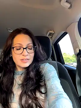 Snapshot of BeautifulMesss chatting on September 2025 02:52:02 PM BeautifulMesss online show from September 2025 02:52:02 PM