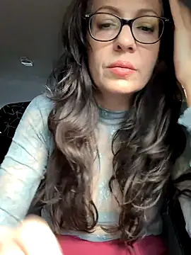 Snapshot of BeautifulMesss chatting on October 2025 03:41:01 PM BeautifulMesss online show from October 2025 03:41:01 PM