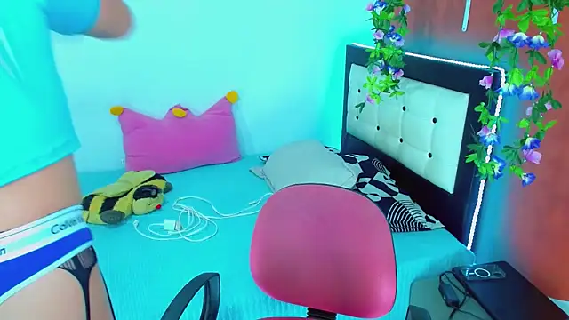 TaylorMon online show from January 2026 07:50:02 PM