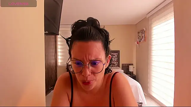 anabel 025 online show from July 2026 03:19:02 PM