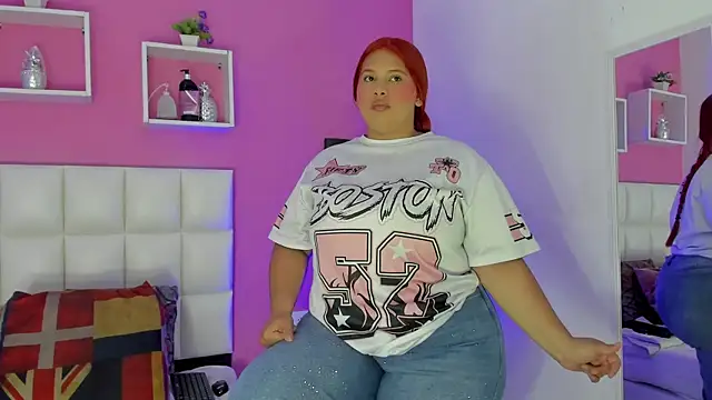 Alanna hot3 online show from July 2026 12:33:02 PM