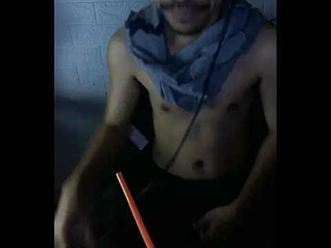 cloudyth1994 online show from February 2026 12:09:02 AM