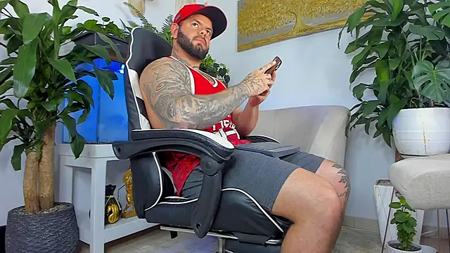 Johnnygrayson1 online show from May 2026 11:56:02 PM