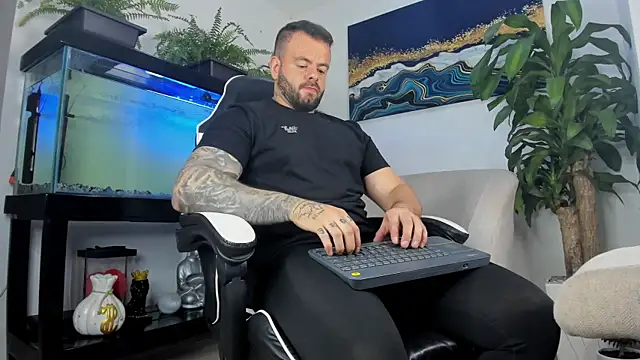 Johnnygrayson1 online show from June 2026 01:30:01 AM