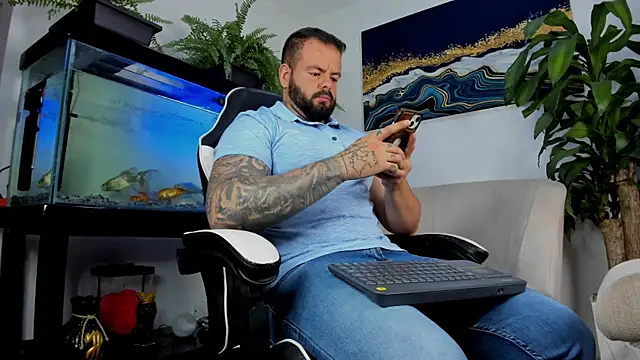 Johnnygrayson1 online show from July 2026 01:42:01 AM