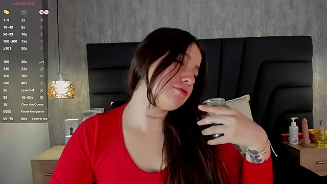 Sabrina Lennox online show from March 2025 10:44:01 PM