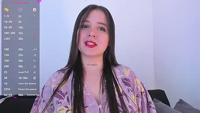 Sabrina Lennox online show from June 2026 06:10:02 PM