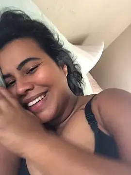 Snapshot of lollitta-33677 chatting on April 2026 04:45:02 PM lollitta-33677 online show from April 2026 04:45:02 PM