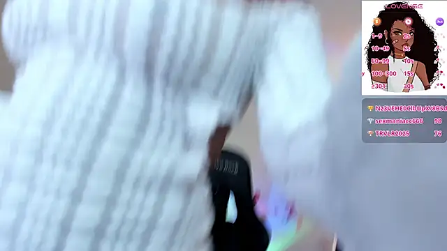 Snapshot of aleja_montiel__ chatting on February 2025 04:00:01 PM aleja montiel online show from February 2025 04:00:01 PM