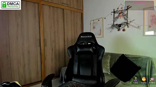 aleja montiel   online show from December 2025 12:58:01 PM