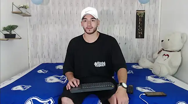 tommycash 777 online show from March 2025 08:22:01 PM