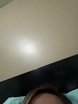 xLadyScarlettx online show from February 2025 05:40:01 AM