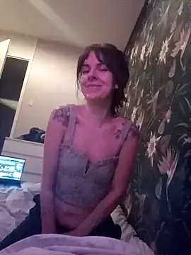 RubyLunaa online show from December 2024 07:54:02 PM