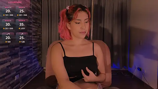 Hairyandsexysalma online show from December 2024 04:12:02 AM