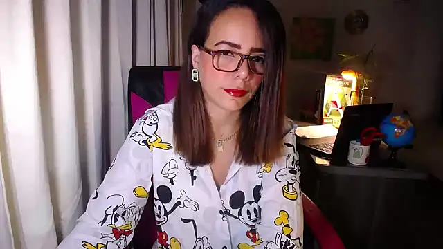 danielle rose 1 online show from April 2026 04:04:02 PM