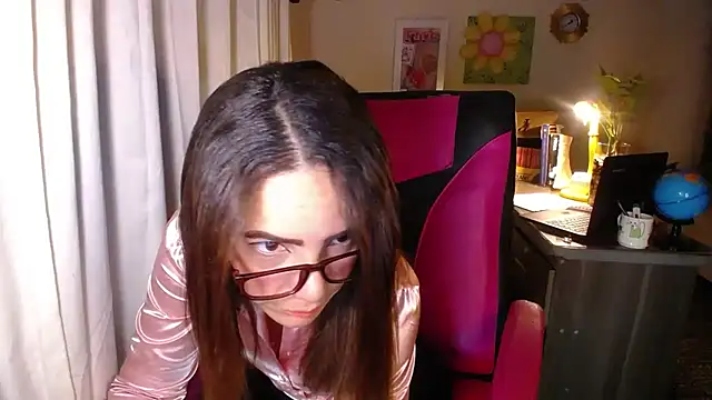 danielle rose 1 online show from May 2026 02:35:02 PM