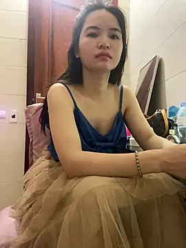 LiLi-Kirix99 online show from June 2026 07:01:02 PM
