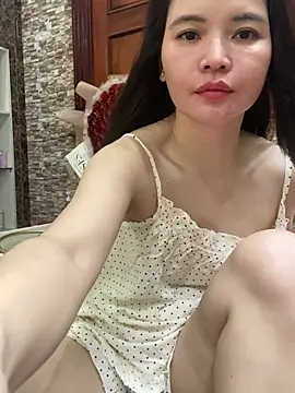 LiLi-Kirix99 online show from July 2026 07:01:02 AM