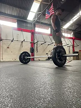 Snapshot of mateoleonee chatting on December 2025 05:00:01 PM mateoleonee online show from December 2025 05:00:01 PM