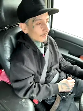 Snapshot of NutP619 chatting on December 2025 04:14:02 PM NutP619 online show from December 2025 04:14:02 PM