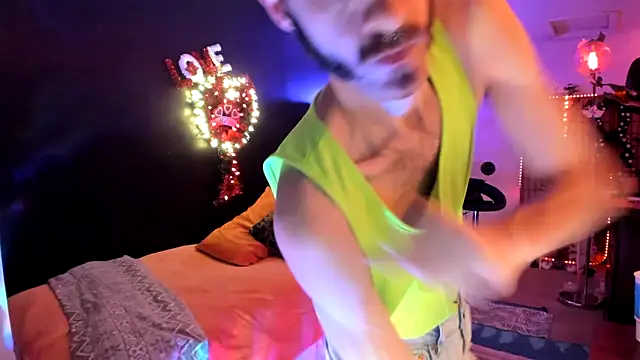 leatherz69 online show from March 2025 05:59:02 AM