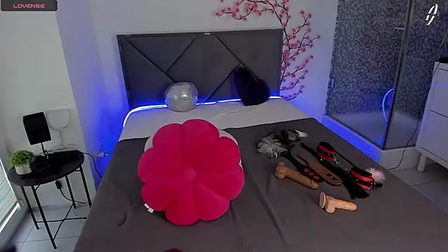 CassieEvans online show from September 2025 05:34:02 AM