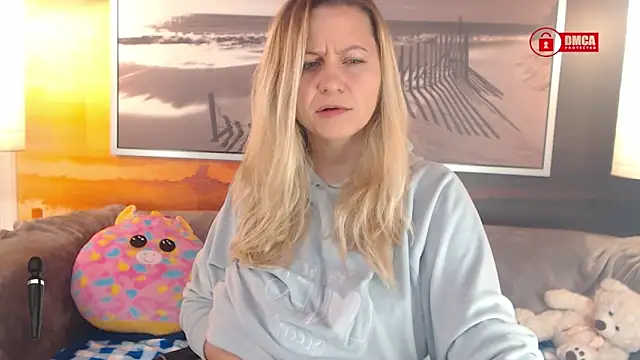 Snapshot of BigBoobsARRI chatting on February 2025 09:33:01 AM BigBoobsARRI online show from February 2025 09:33:01 AM