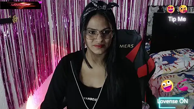 SweetAlmaa online show from July 2026 11:46:02 PM