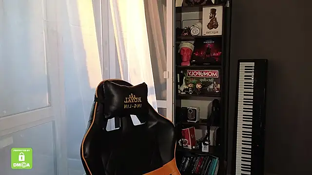 Snapshot of Keytaro chatting on September 2025 02:49:02 PM Keytaro online show from September 2025 02:49:02 PM