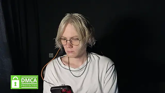 Keytaro online show from May 2026 02:00:01 PM