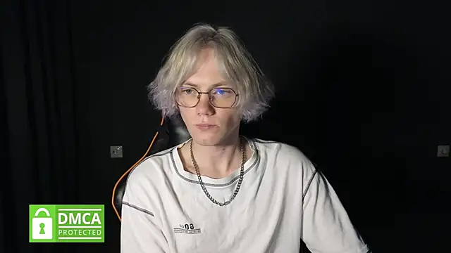 Keytaro online show from May 2026 11:54:02 PM