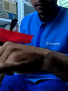 Snapshot of Jey699 chatting on February 2025 07:43:02 PM Jey699 online show from February 2025 07:43:02 PM