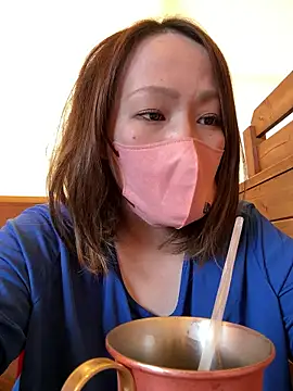 Snapshot of annna_annna_2024 chatting on February 2026 06:54:01 AM annna annna 2024 online show from February 2026 06:54:01 AM