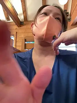 Snapshot of annna_annna_2024 chatting on February 2026 06:33:02 AM annna annna 2024 online show from February 2026 06:33:02 AM