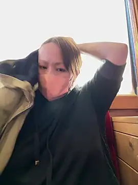 Snapshot of annna_annna_2024 chatting on April 2026 02:16:02 AM annna annna 2024 online show from April 2026 02:16:02 AM