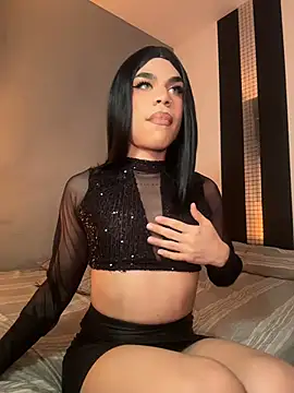 Snapshot of LucyGiraldo chatting on July 2026 05:50:02 PM LucyGiraldo online show from July 2026 05:50:02 PM