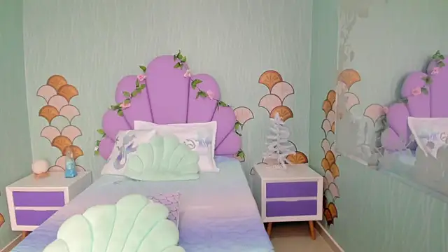 Isa little4u online show from January 2025 09:28:02 PM