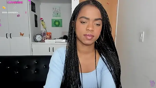 Snapshot of Marce_22 chatting on December 2024 06:41:01 PM Marce 22 online show from December 2024 06:41:01 PM