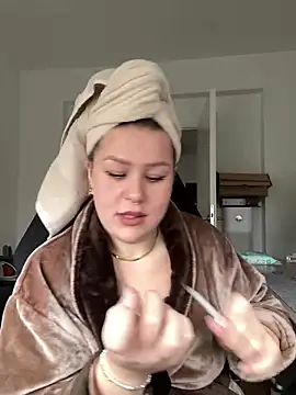 Snapshot of Fancy-Francy chatting on March 2025 11:09:02 AM Fancy-Francy online show from March 2025 11:09:02 AM