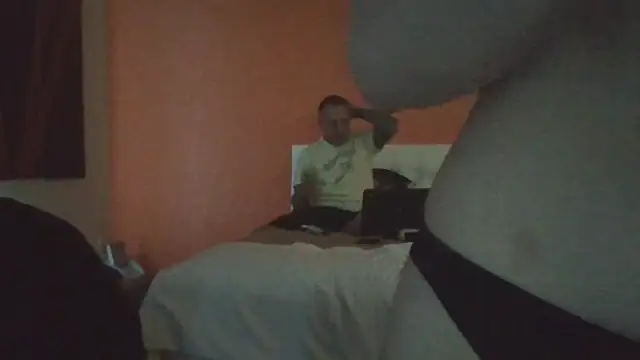 Snapshot of LillyysAllYours chatting on February 2026 12:04:02 PM LillyysAllYours online show from February 2026 12:04:02 PM