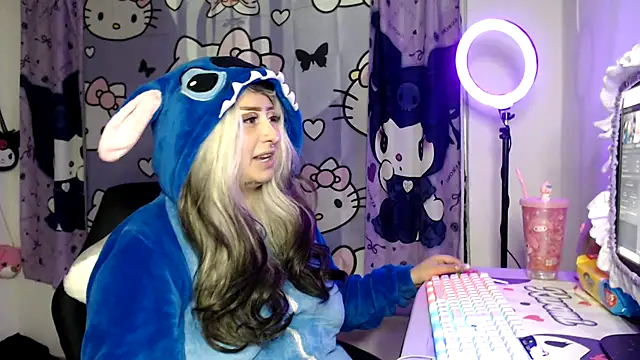 lussyevans24 online show from November 2025 03:50:02 AM