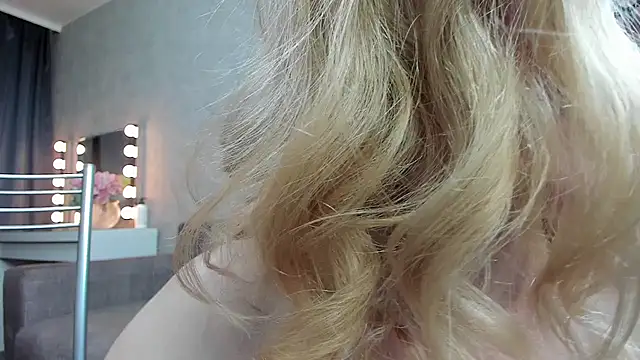 angelica marquise online show from February 2025 05:30:01 PM