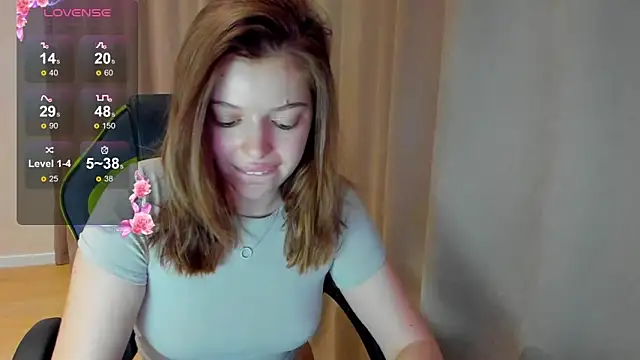 Snapshot of Nicky_Rosee chatting on February 2026 01:17:01 AM Nicky Rosee online show from February 2026 01:17:01 AM