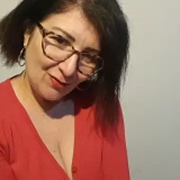 Viola8p online show from December 2025 10:09:01 AM