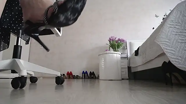 Devil Goddess online show from March 2025 02:30:02 PM