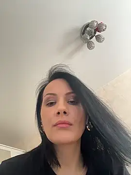 Devil Goddess online show from May 2026 12:10:01 PM