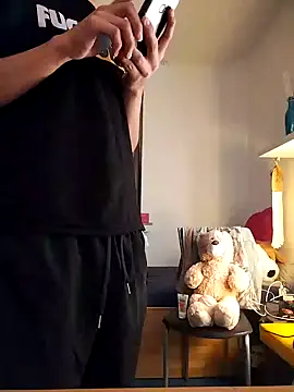 Snapshot of Dennis_2024 chatting on January 2025 08:00:01 AM Dennis 2024 online show from January 2025 08:00:01 AM