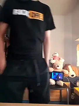 Snapshot of Dennis_2024 chatting on January 2025 06:01:02 PM Dennis 2024 online show from January 2025 06:01:02 PM